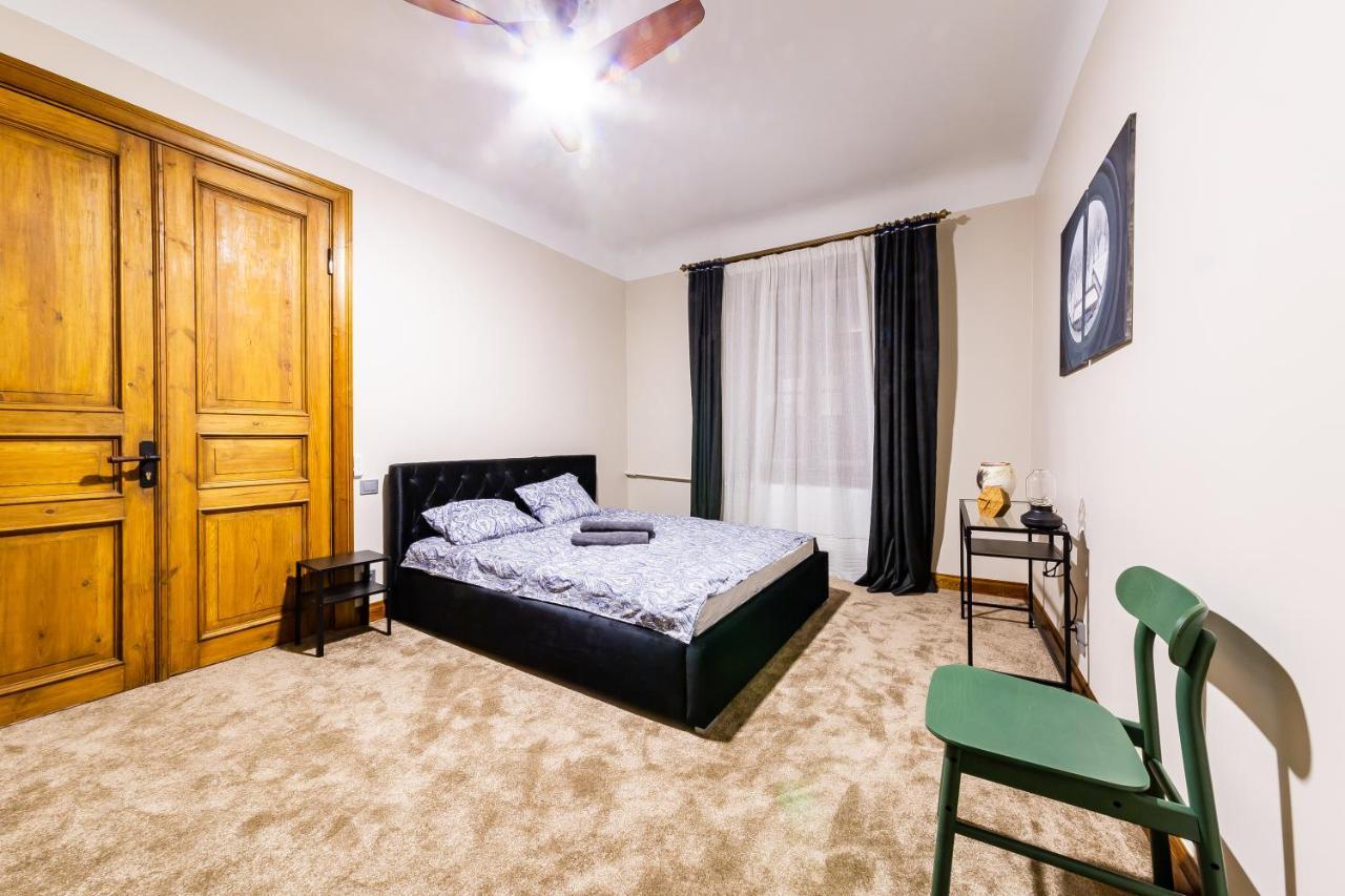 Gourmet Storie'S Ap 68Sqm Renovated Free Parking Daire Riga Dış mekan fotoğraf